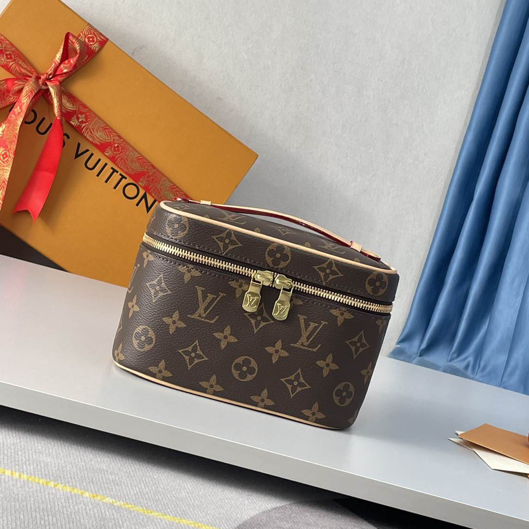 LV Nice Mini