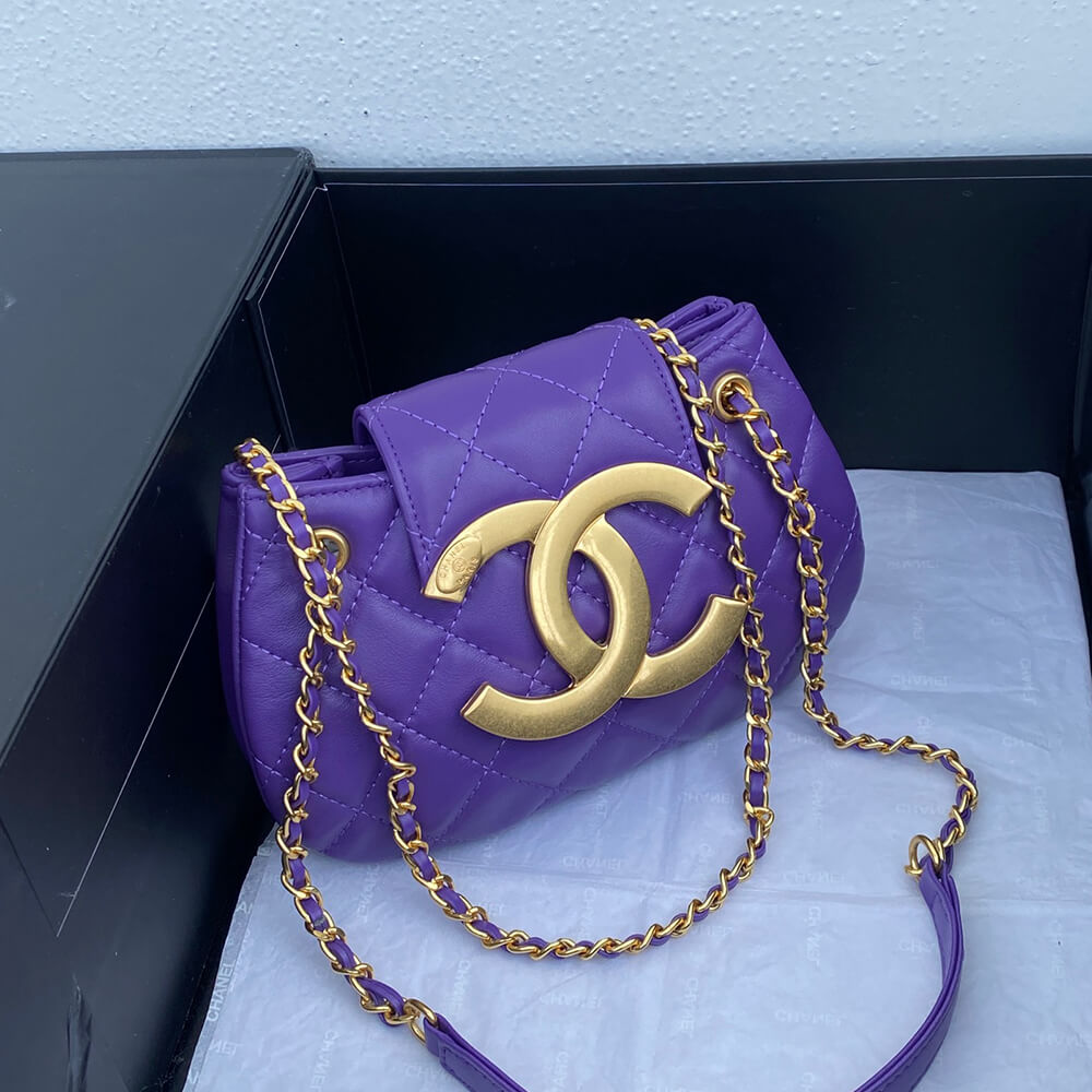 Ch**el SMALL MESSANGER BAG