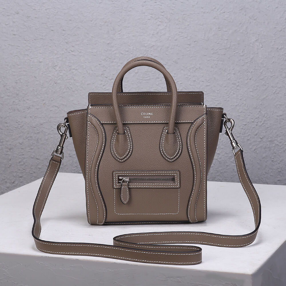 ce1i*e nano lU*gage bag in calfskin