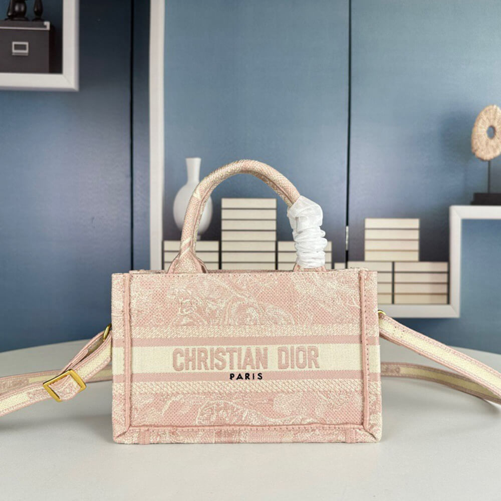 D10r Mini D10r Book Tote