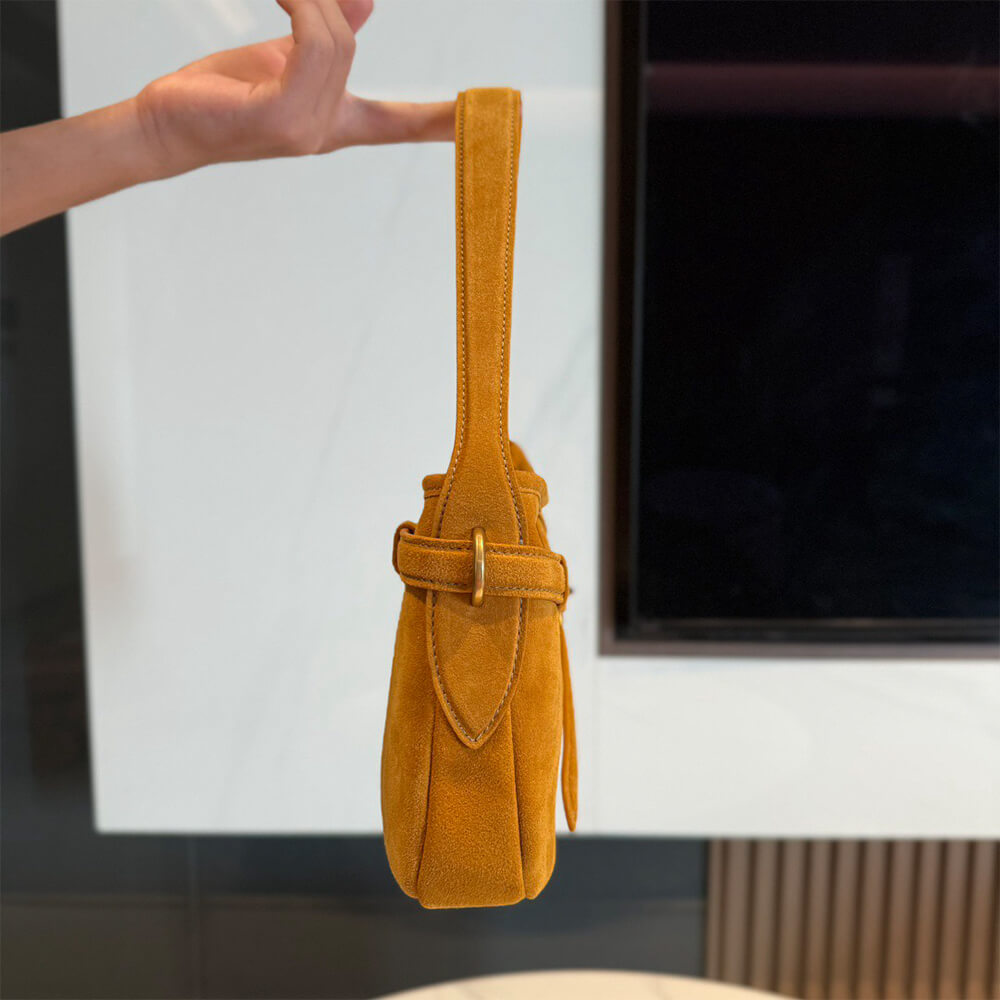 M1um1u Regular Aventure suede bag(HIGH-END GRADE)