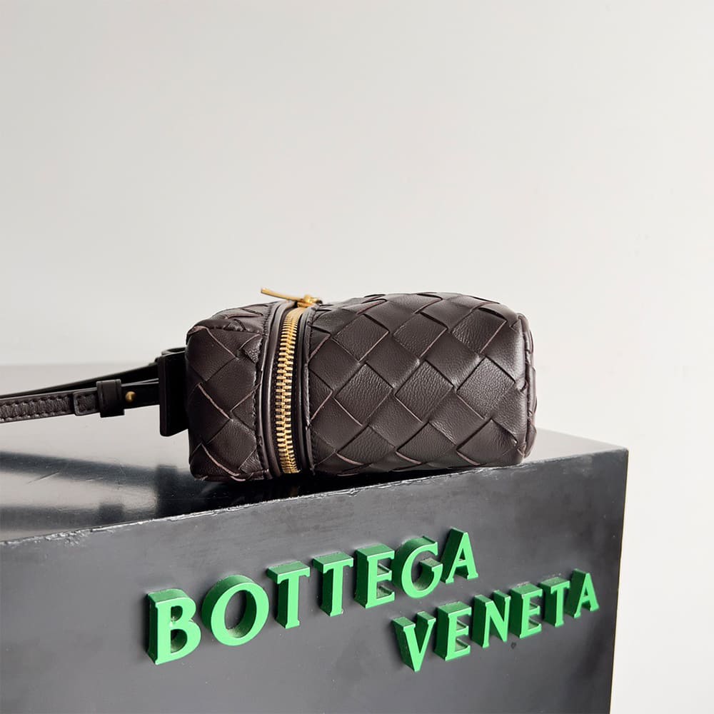 B0tt*ga Ven*ta Bang Bang Vanity Case(high-end grade)
