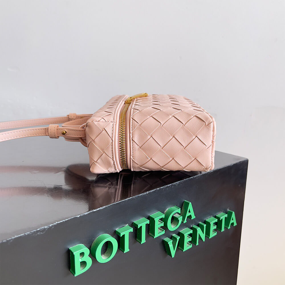 B0tt*ga Ven*ta Bang Bang Vanity Case(high-end grade)