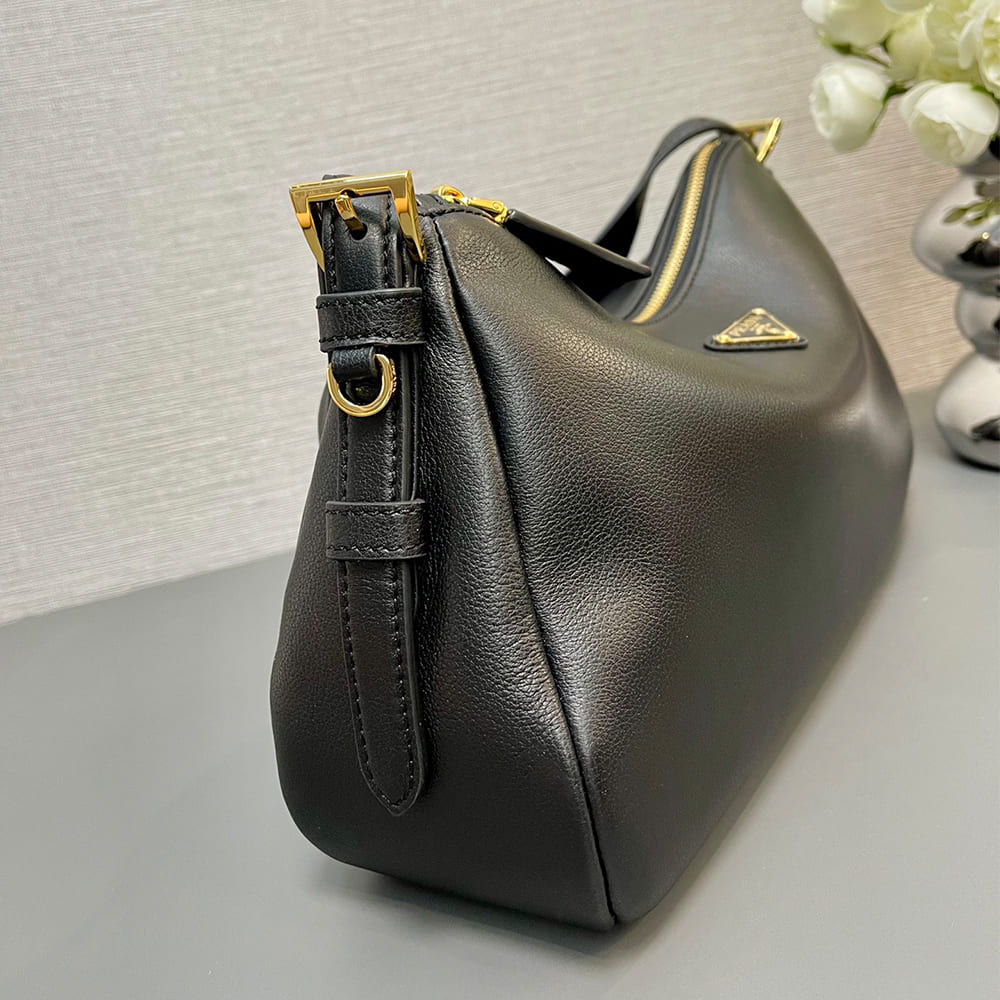 Pra*a Aimee medium leather shoulder bag