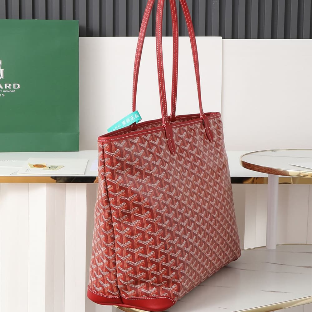 G09ard Artois MM Bag