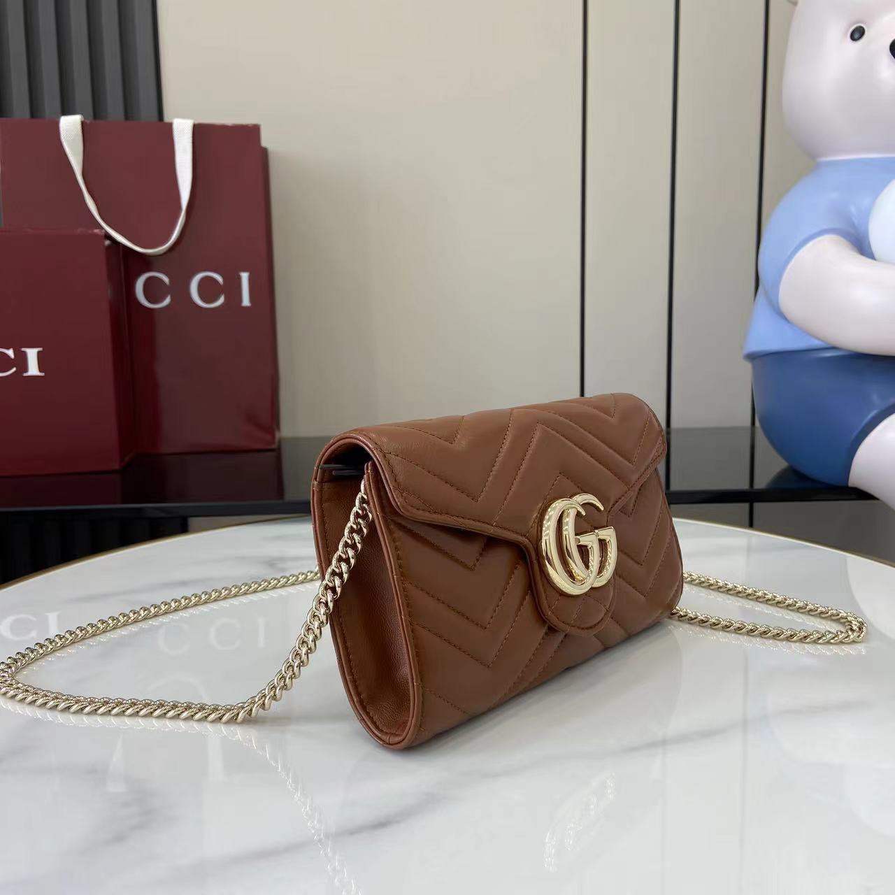 GG Marmont Chain Wallet