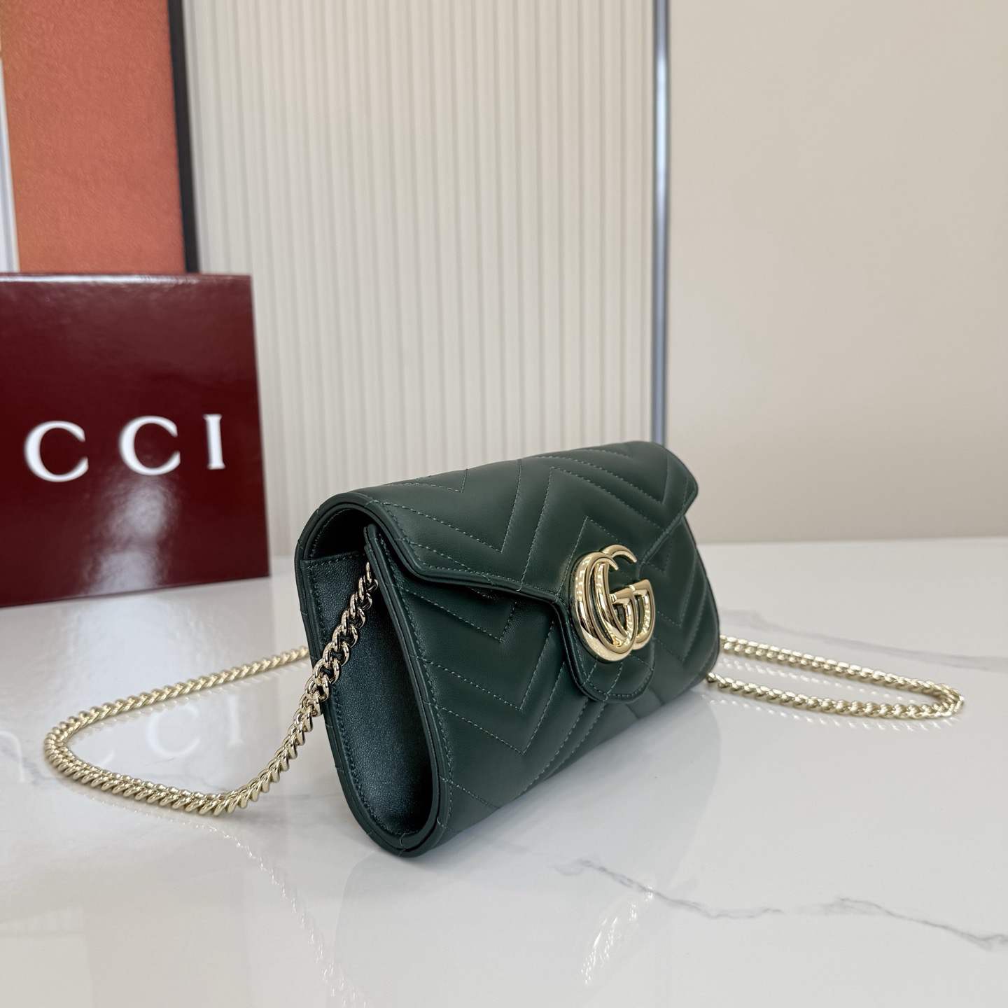 GG Marmont Chain Wallet