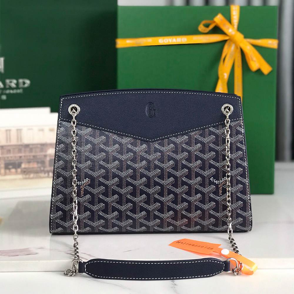 G09ard Structured Roulette PM Bag