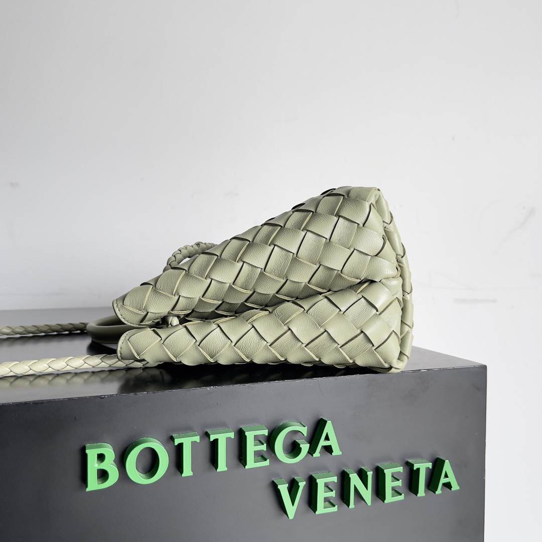 B0tt*ga Ven*ta East-West Andiamo(HIGH-END GRADE)