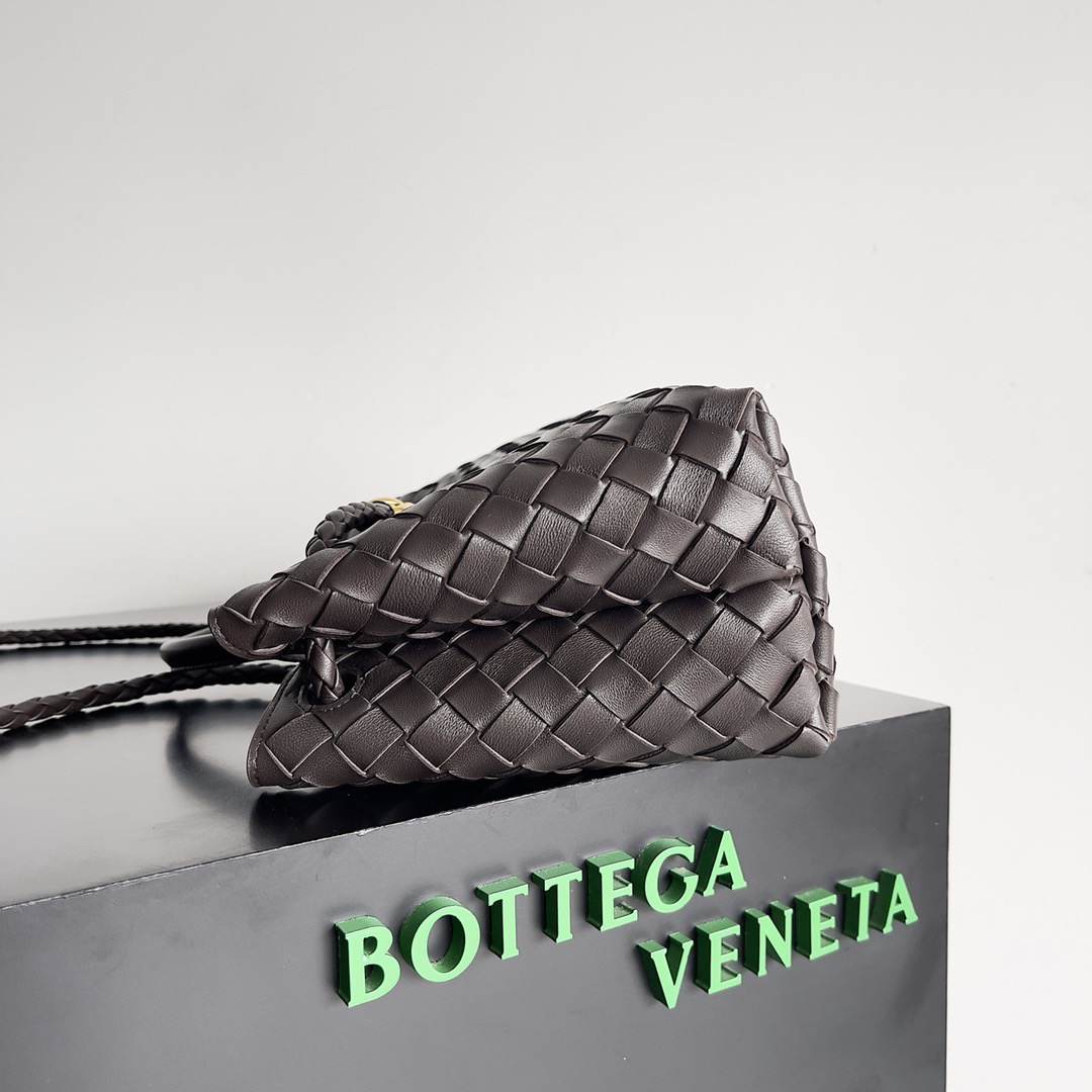 B0tt*ga Ven*ta East-West Andiamo(HIGH-END GRADE)