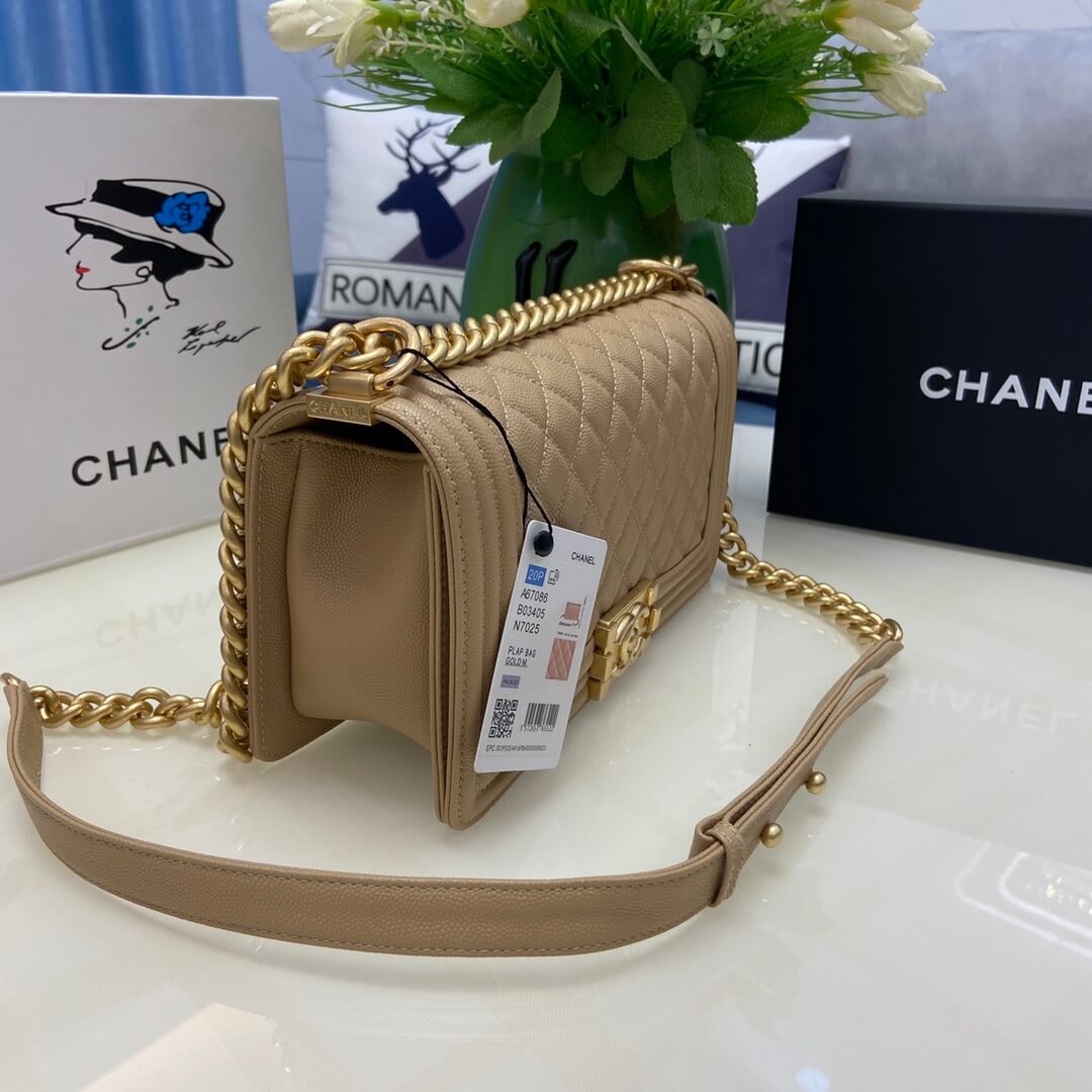 BOY Ch**el Handbag(high-end grade)
