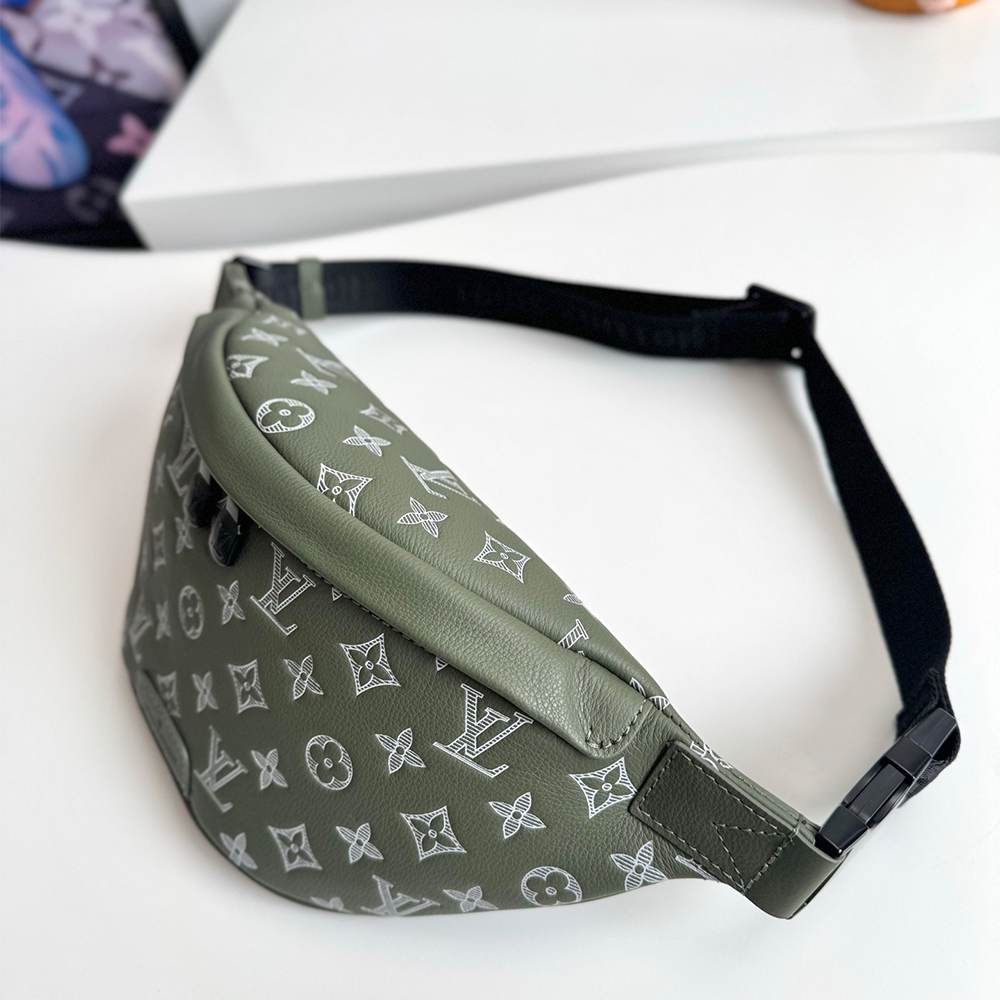 LV Discovery Bumbag PM