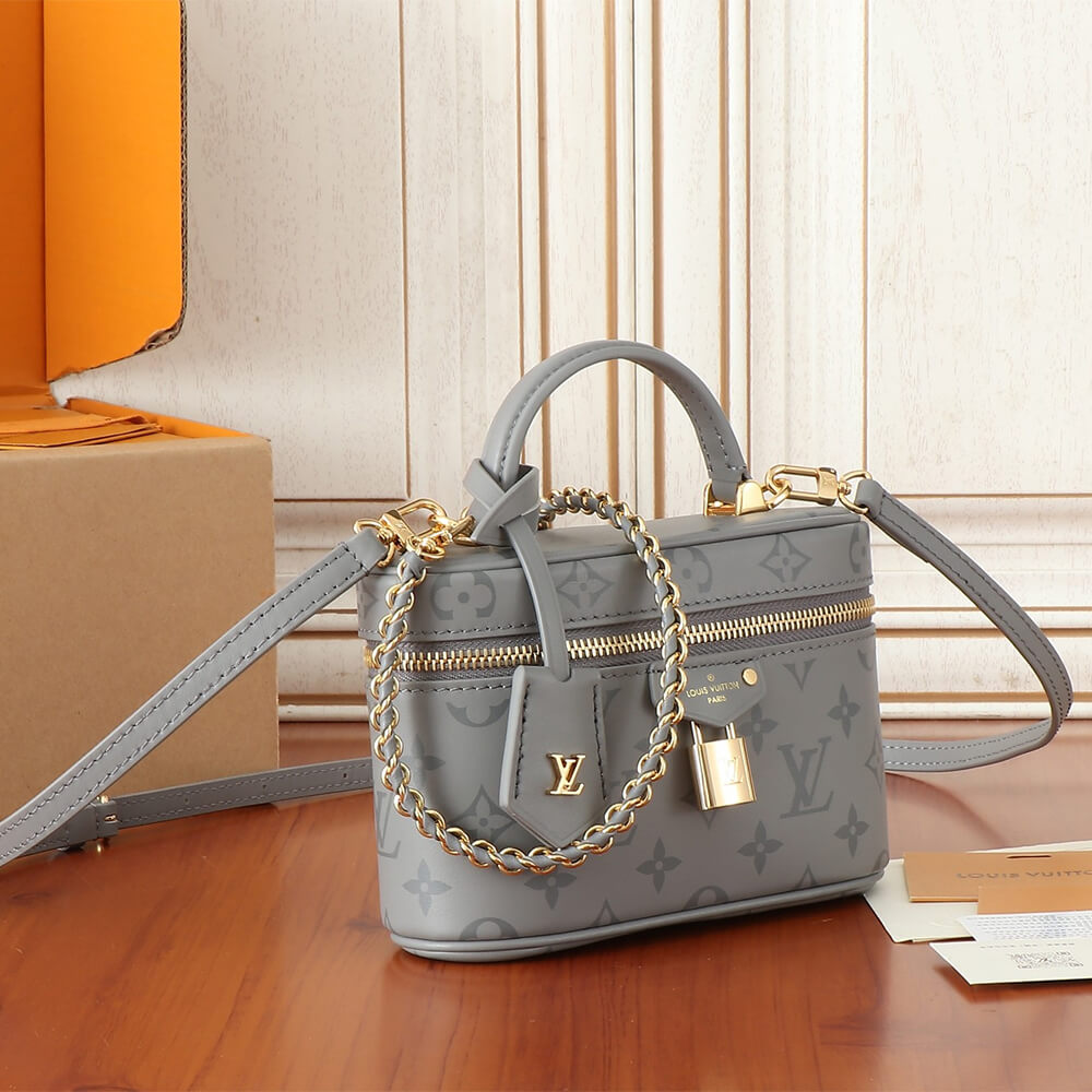 LV Vanity Chain Pouch