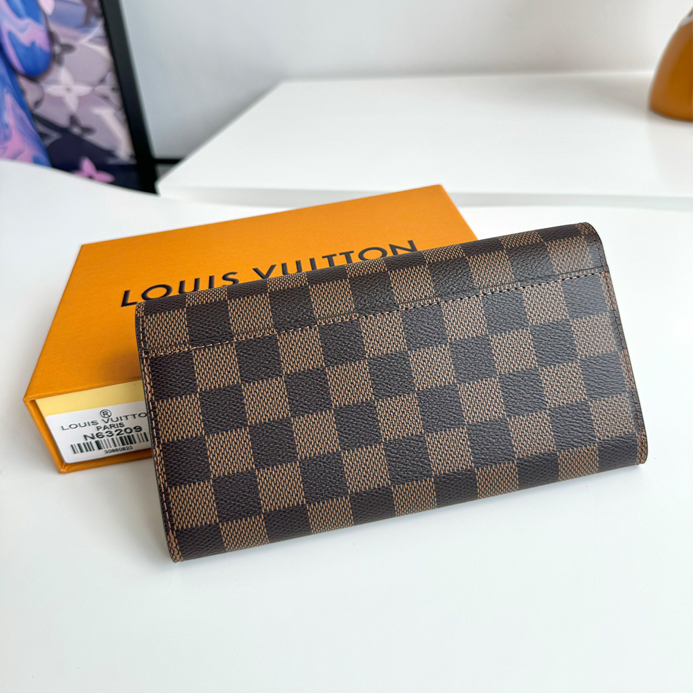 LV Sarah Wallet