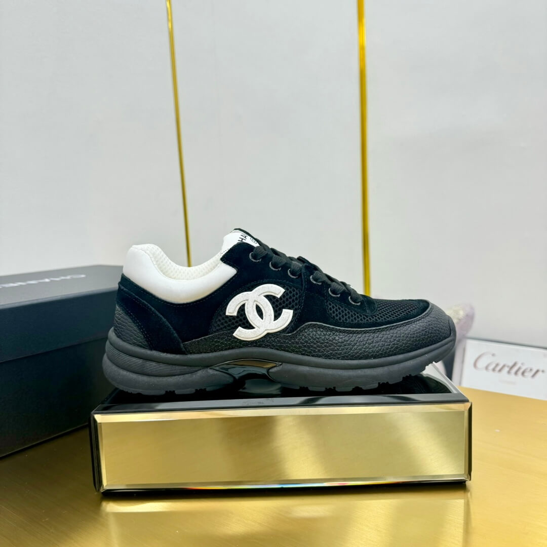 Ch**el Trainers