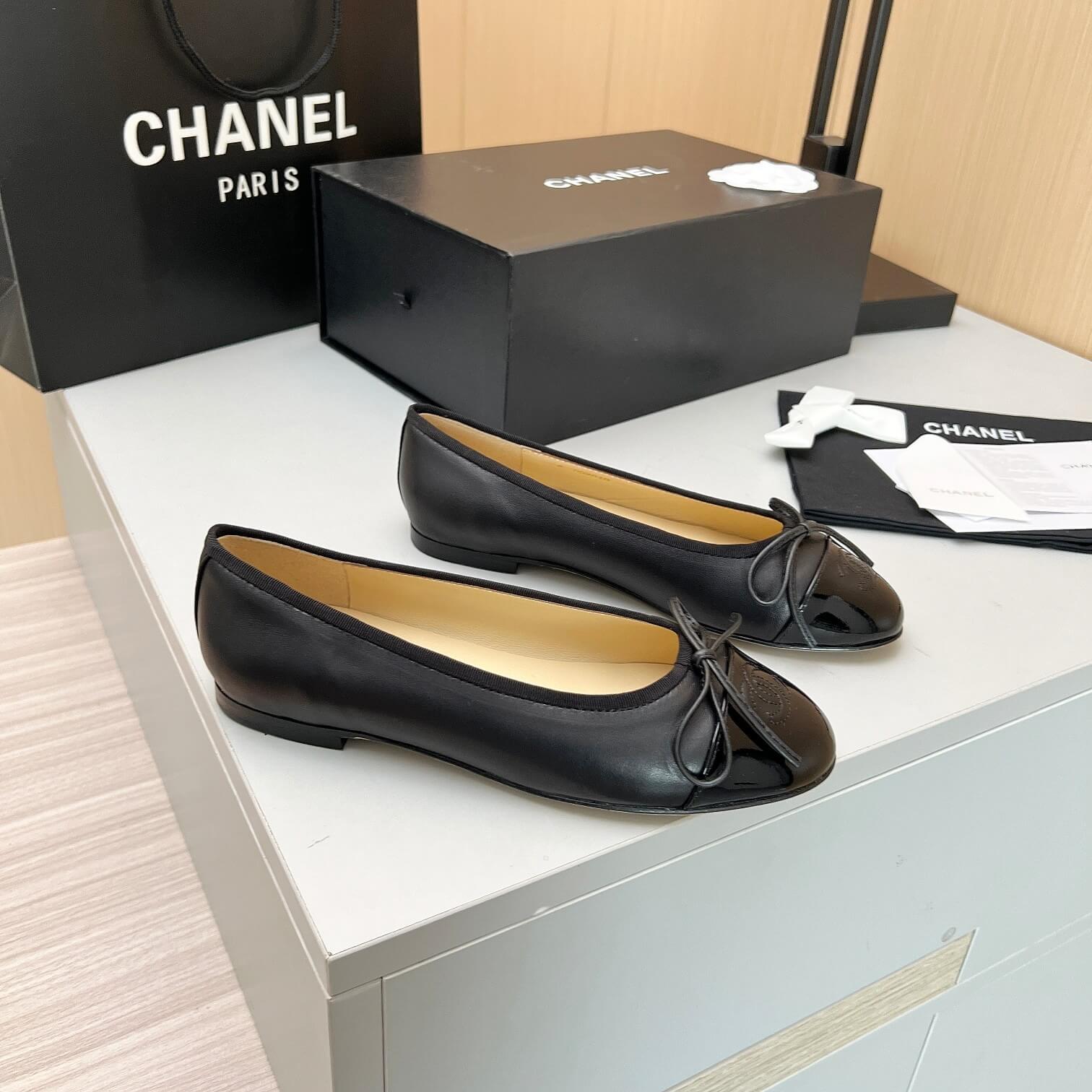 Ch**el Ballet flats