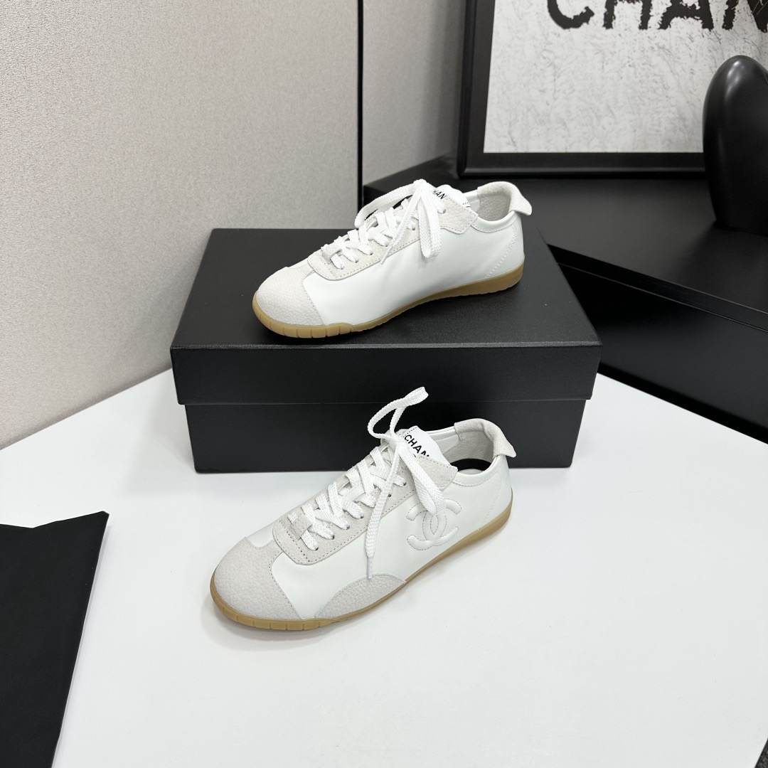 Ch**el Sneakers