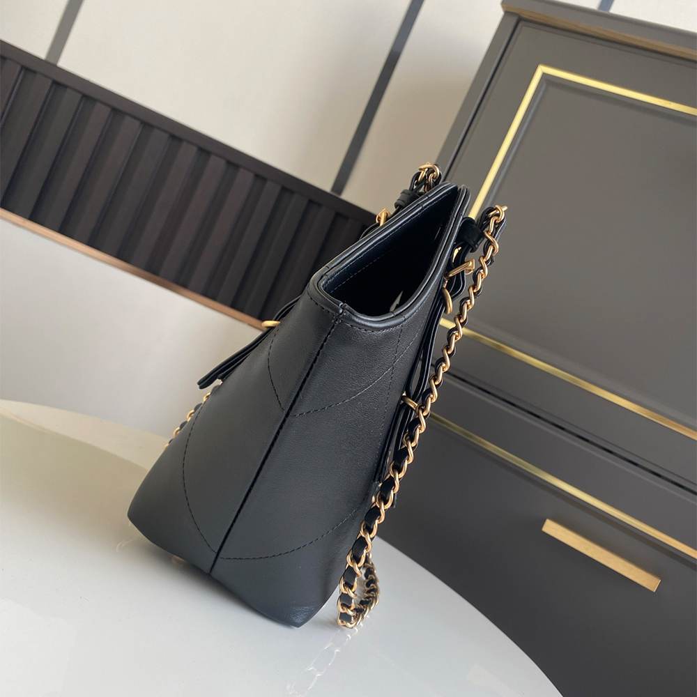 Ch**el Small shopping bag(HIGH-END GRADE)