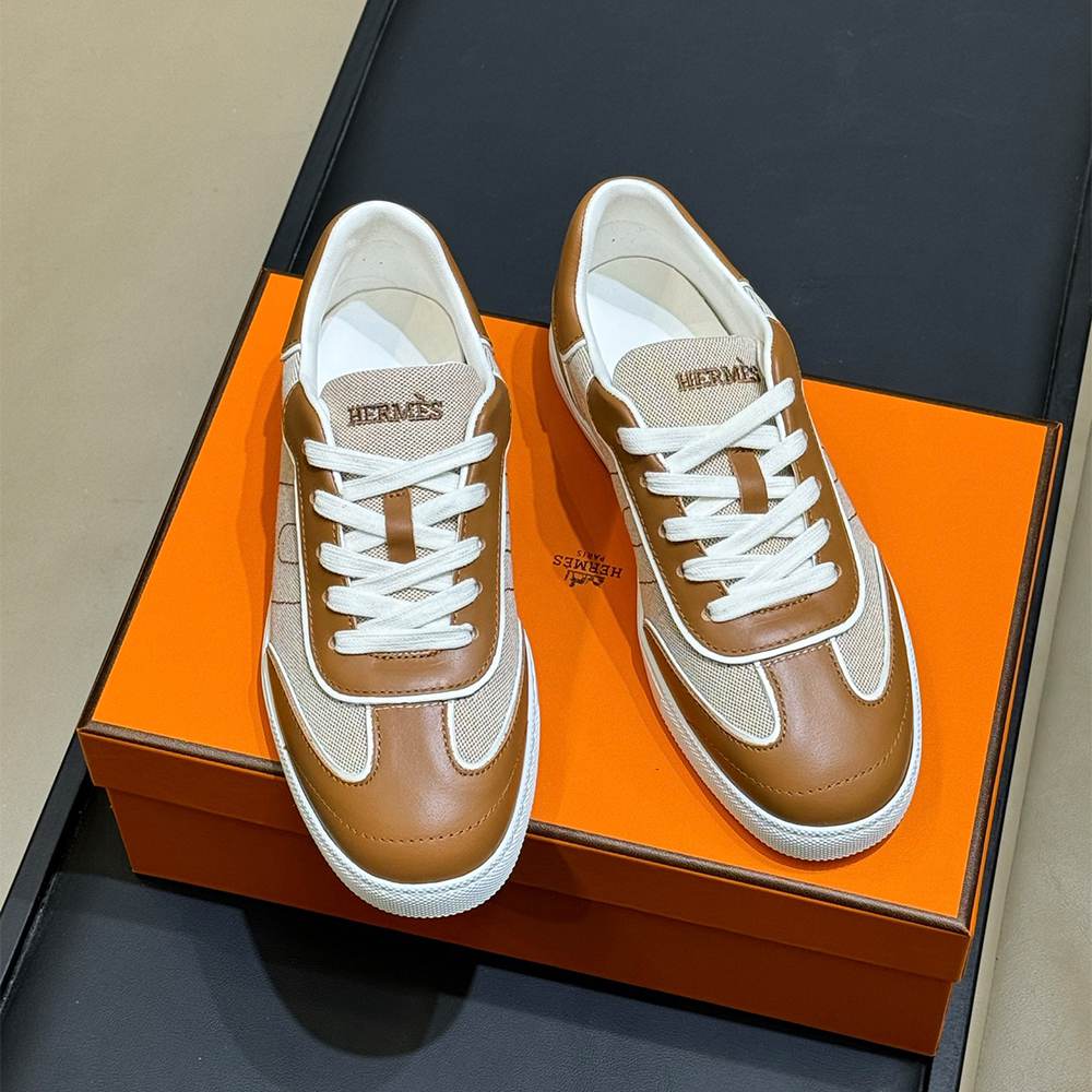 H**me5 Match sneaker
