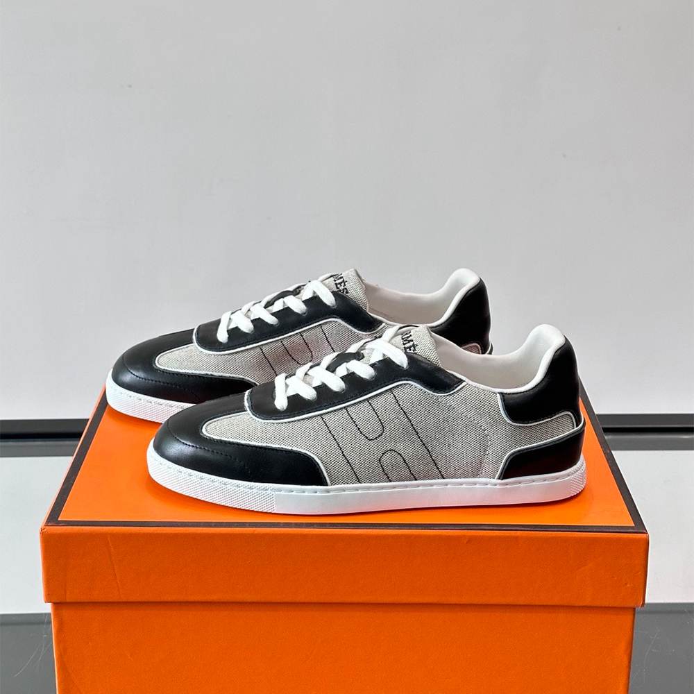 H**me5 Match sneaker