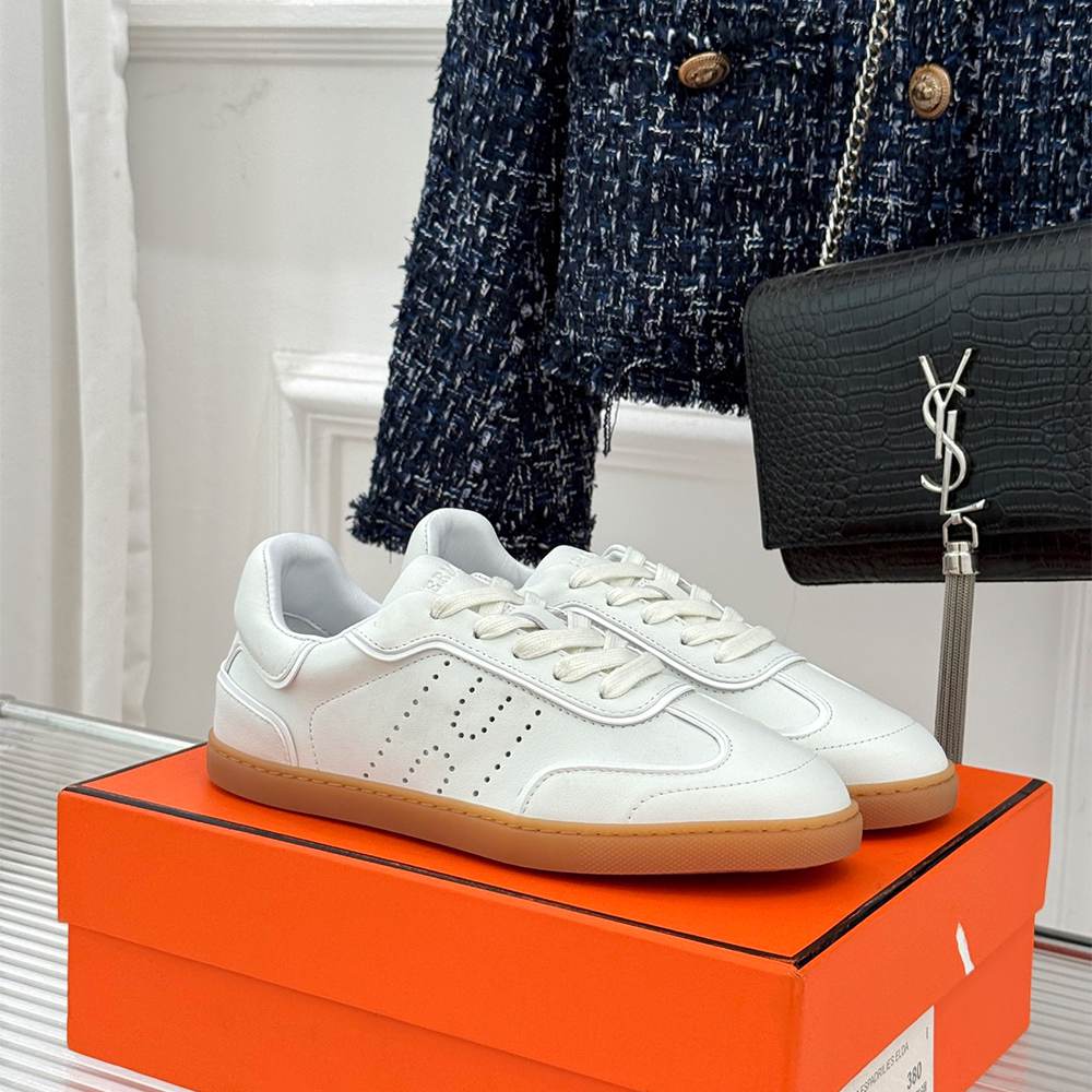 H**me5 Match sneaker