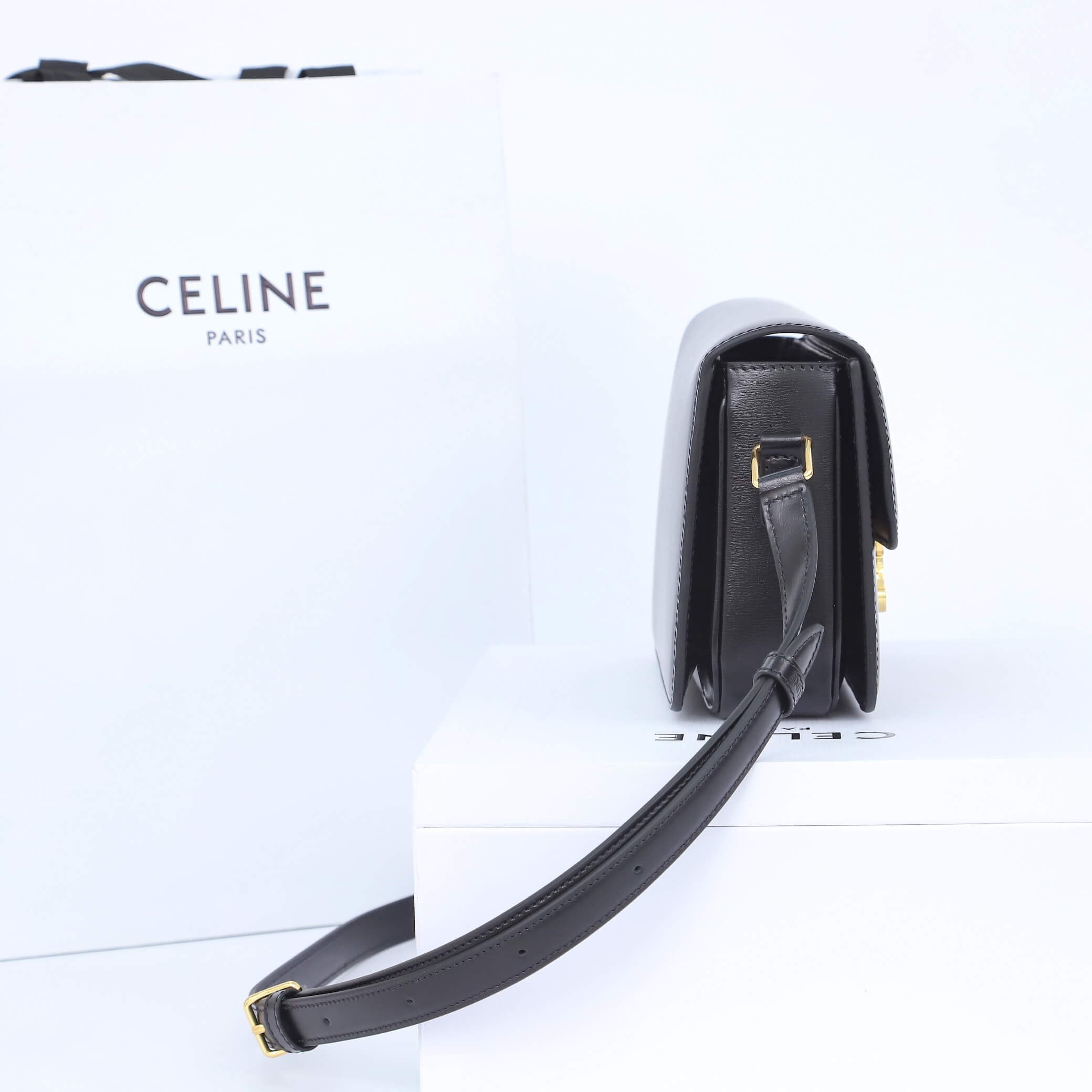 Ce1i*e TEEN TRIOMPHE handbag(HIGH-END GRADE)