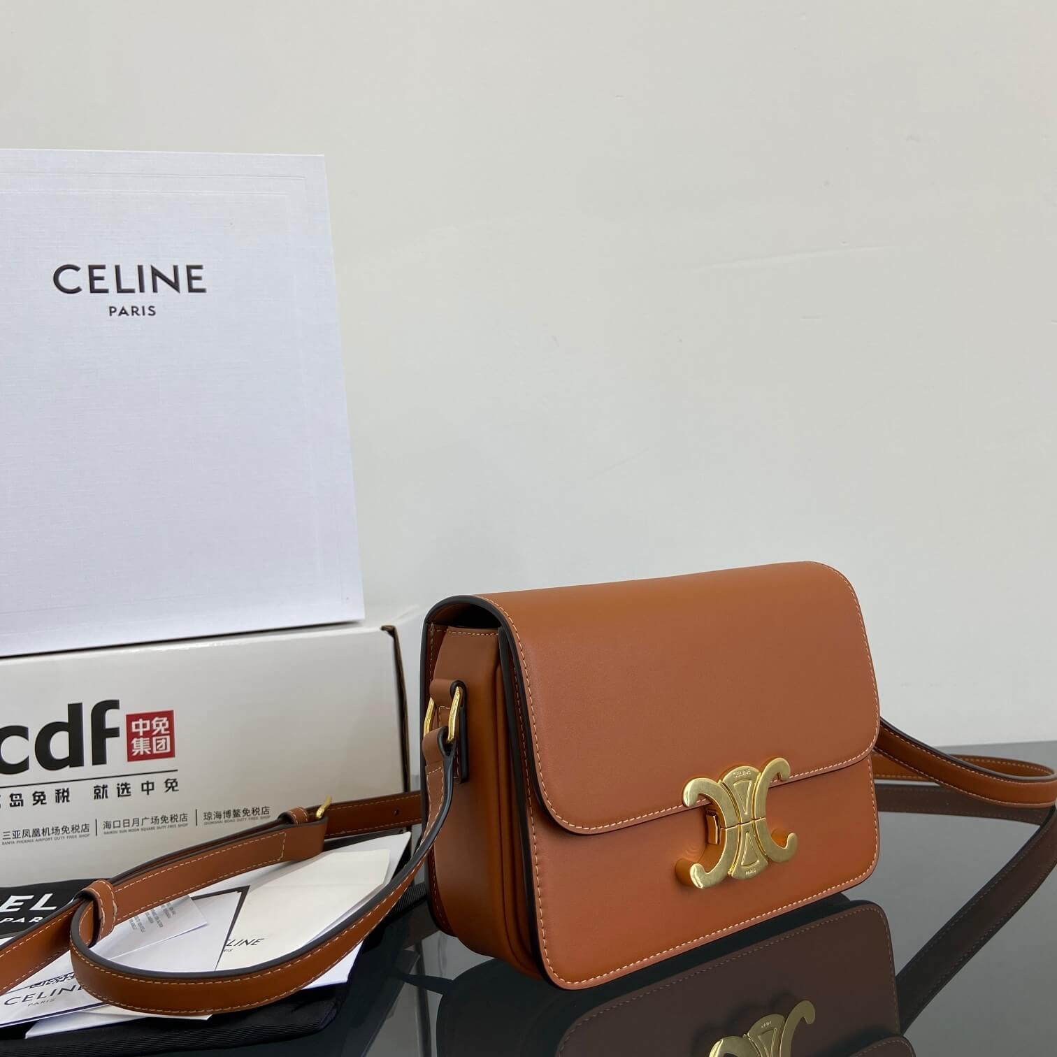 Ce1i*e TEEN TRIOMPHE handbag(HIGH-END GRADE)