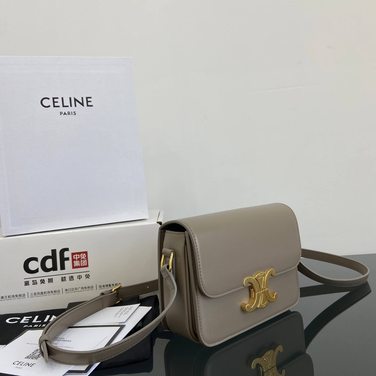 Ce1i*e TEEN TRIOMPHE handbag(HIGH-END GRADE)