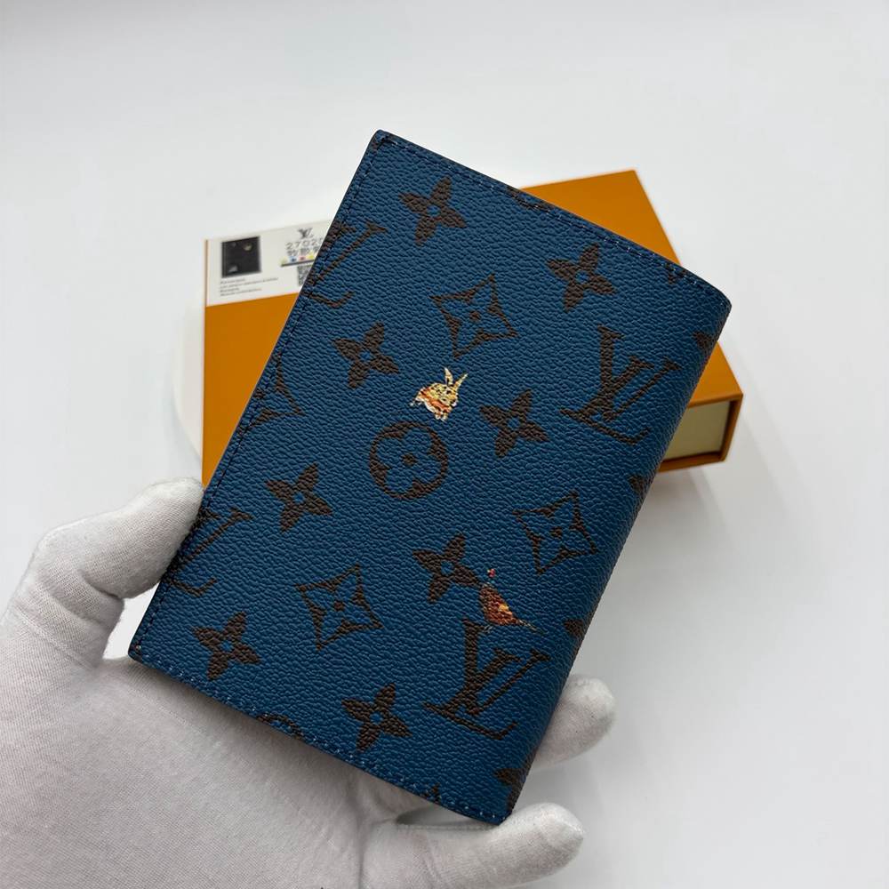 LV Passport Cover