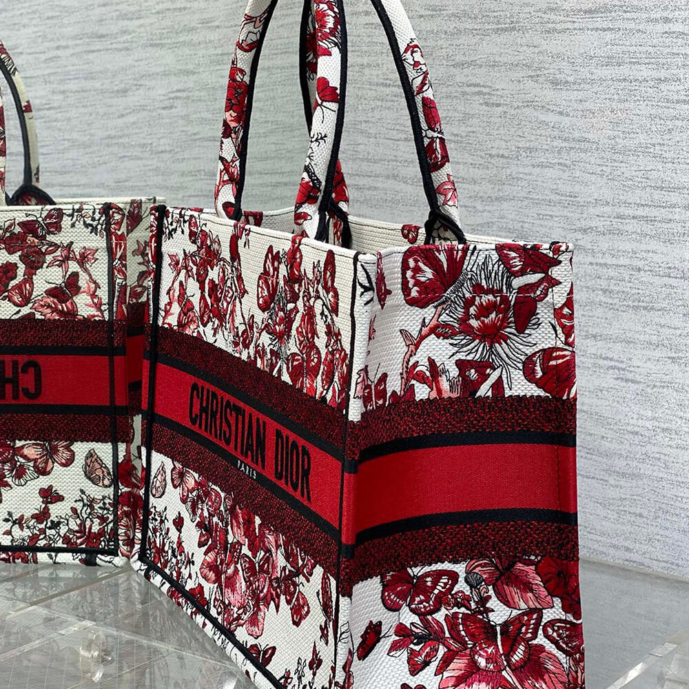 Medium D10r Book Tote