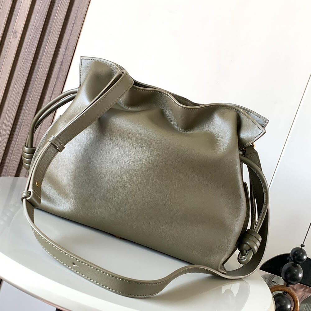 L0ew* Medium Flamenco clutch in nappa calfskin(HIGH-END GRADE)
