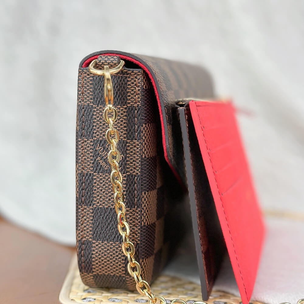 LV Pochette F??licie