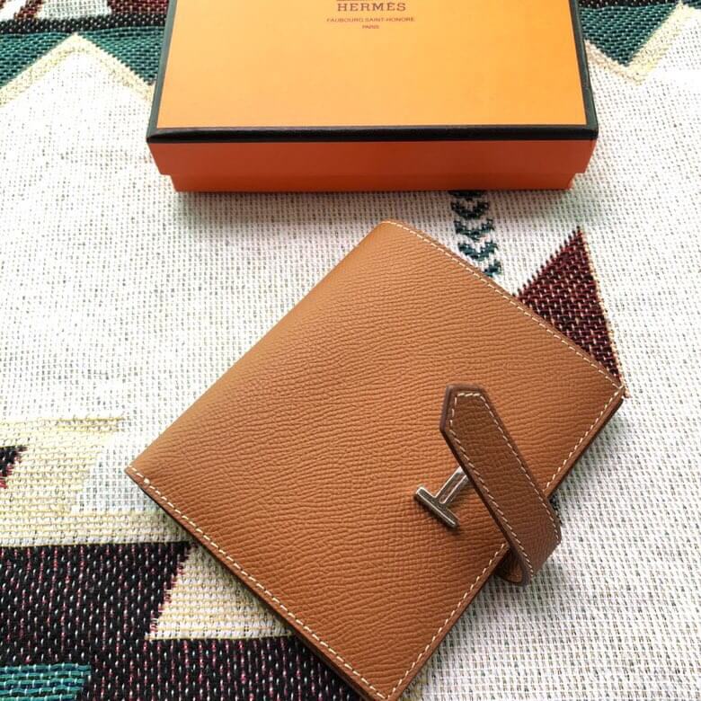 H**me5 Bearn Compact wallet
