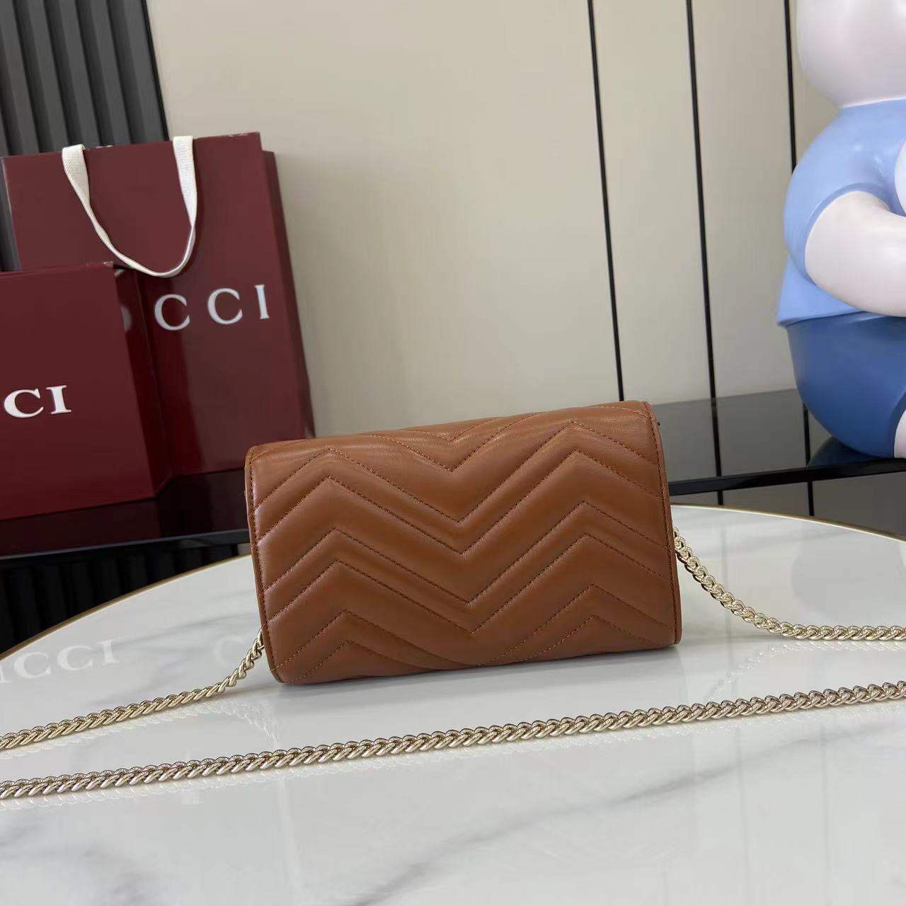 GG Marmont Chain Wallet