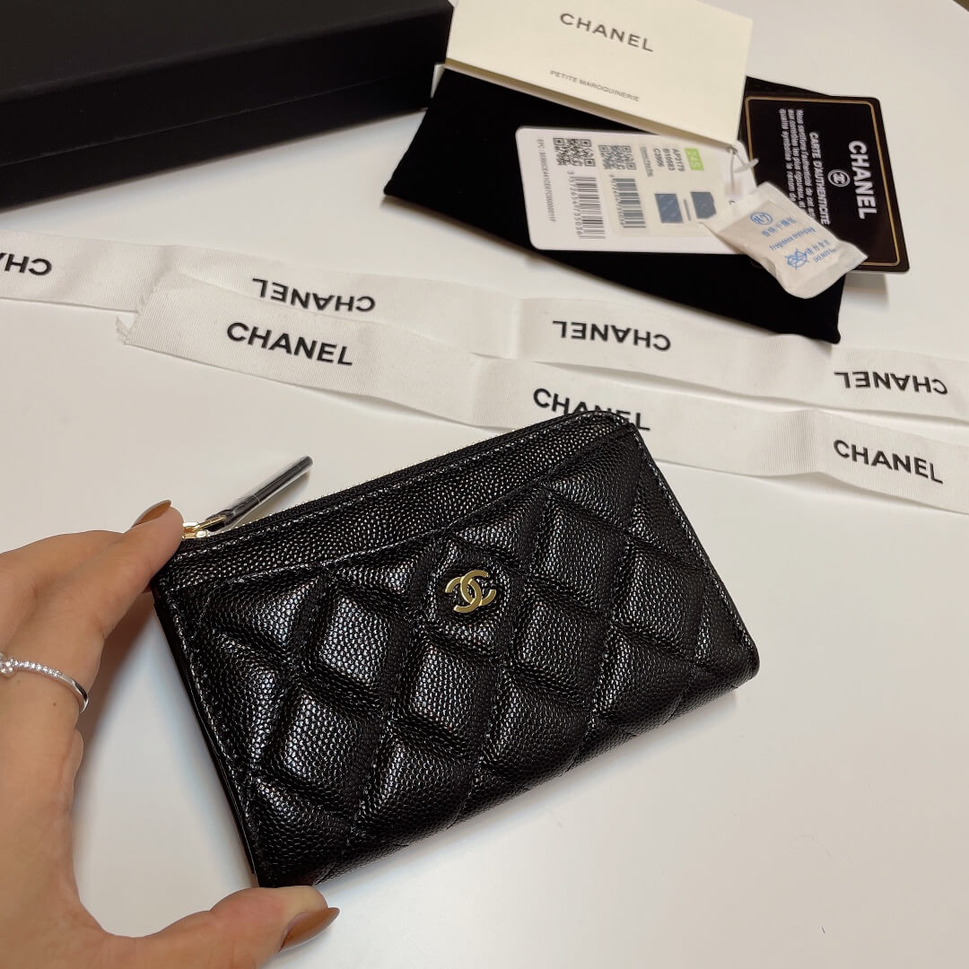 Ch**el Classic Zipped Card Holder