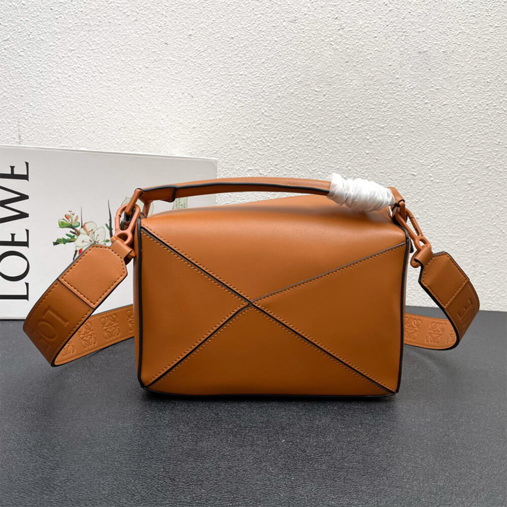 L0ew* Small Puzzle Bag