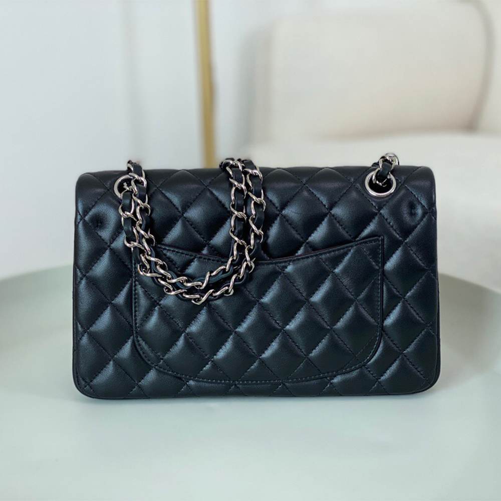Ch**el SMALL CLASSIC HANDBAG