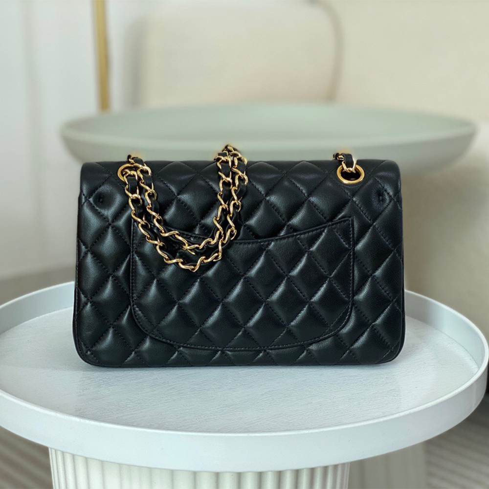 Ch**el SMALL CLASSIC HANDBAG