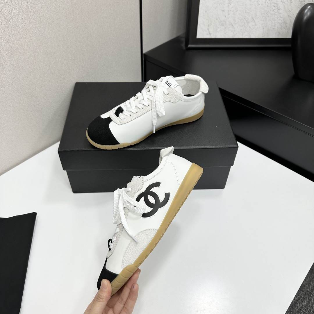 Ch**el Sneakers
