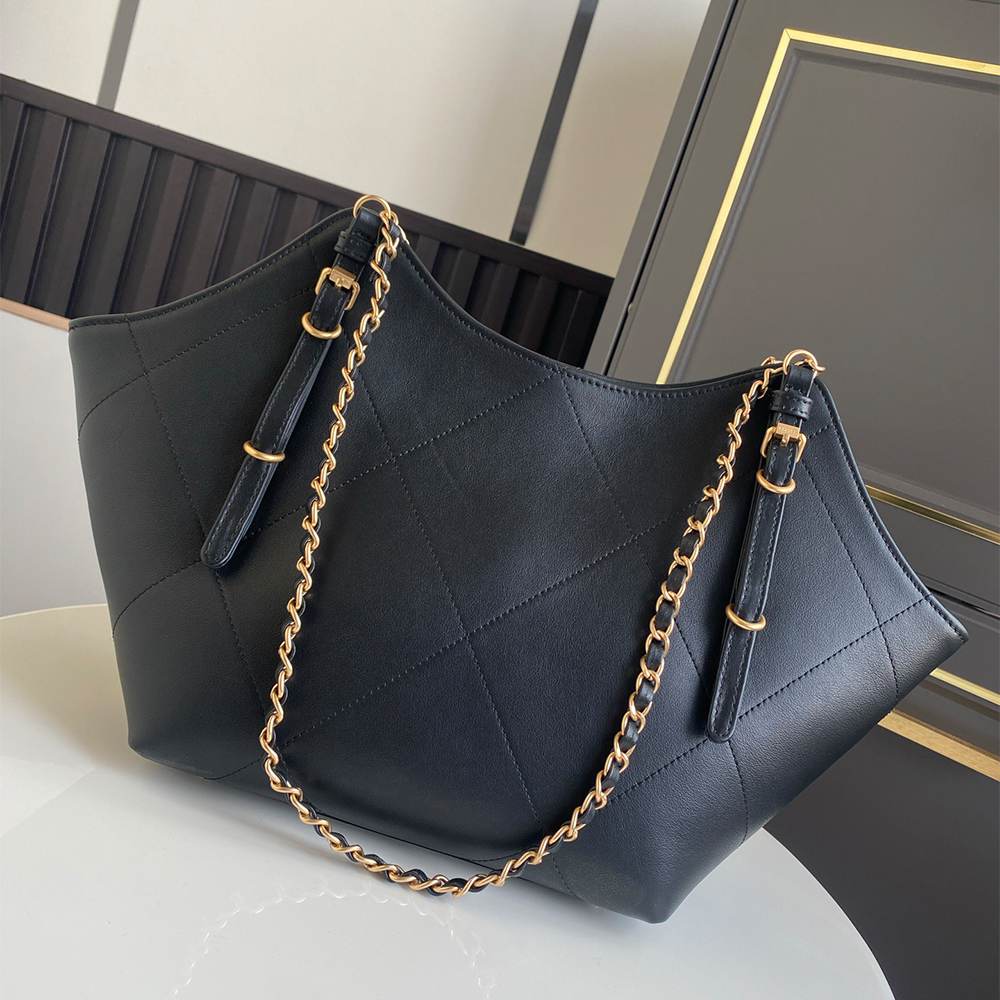 Ch**el Small shopping bag(HIGH-END GRADE)