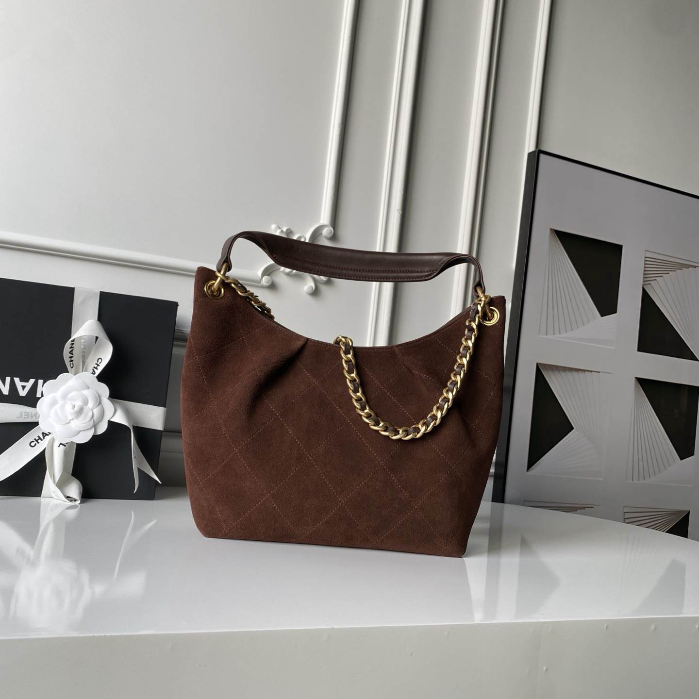 Ch**el Large Hobo Bag(HIGH-END GRADE)