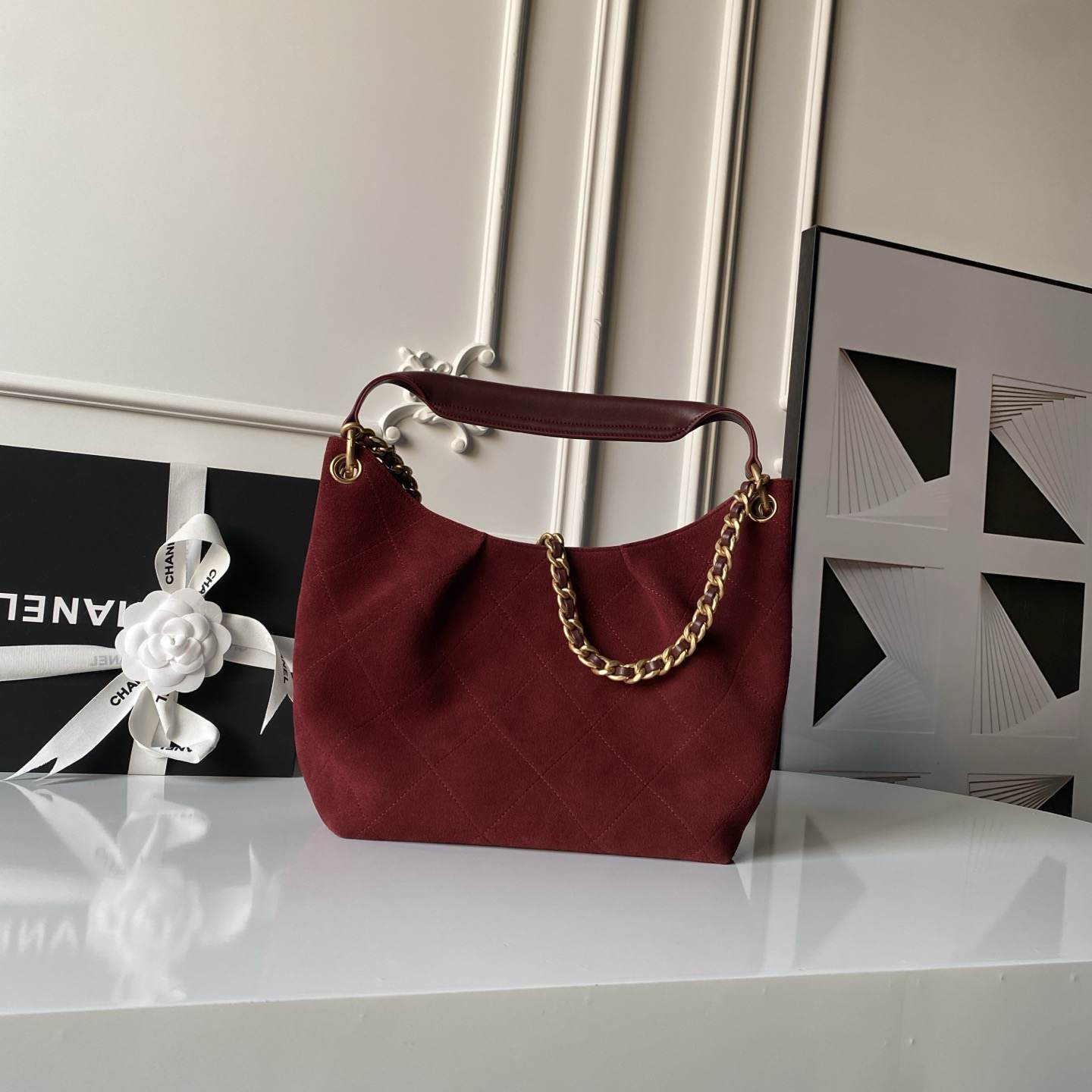 Ch**el Large Hobo Bag(HIGH-END GRADE)