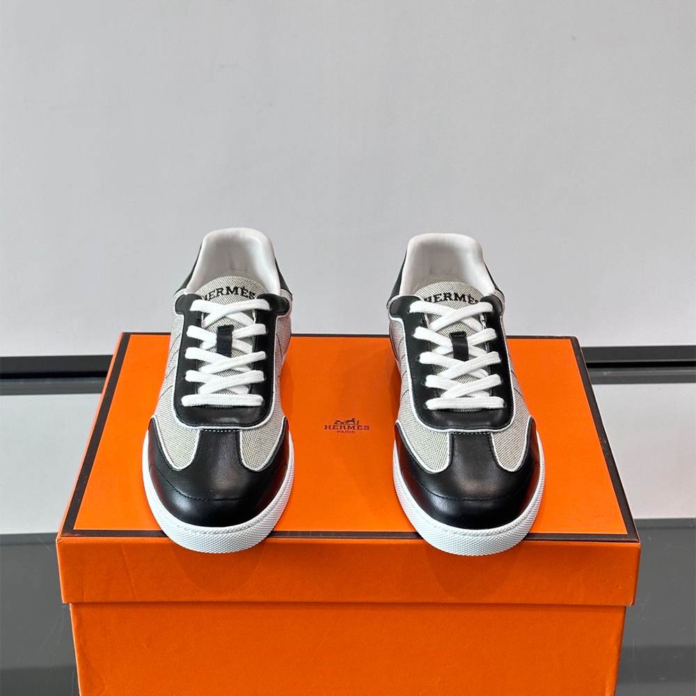 H**me5 Match sneaker
