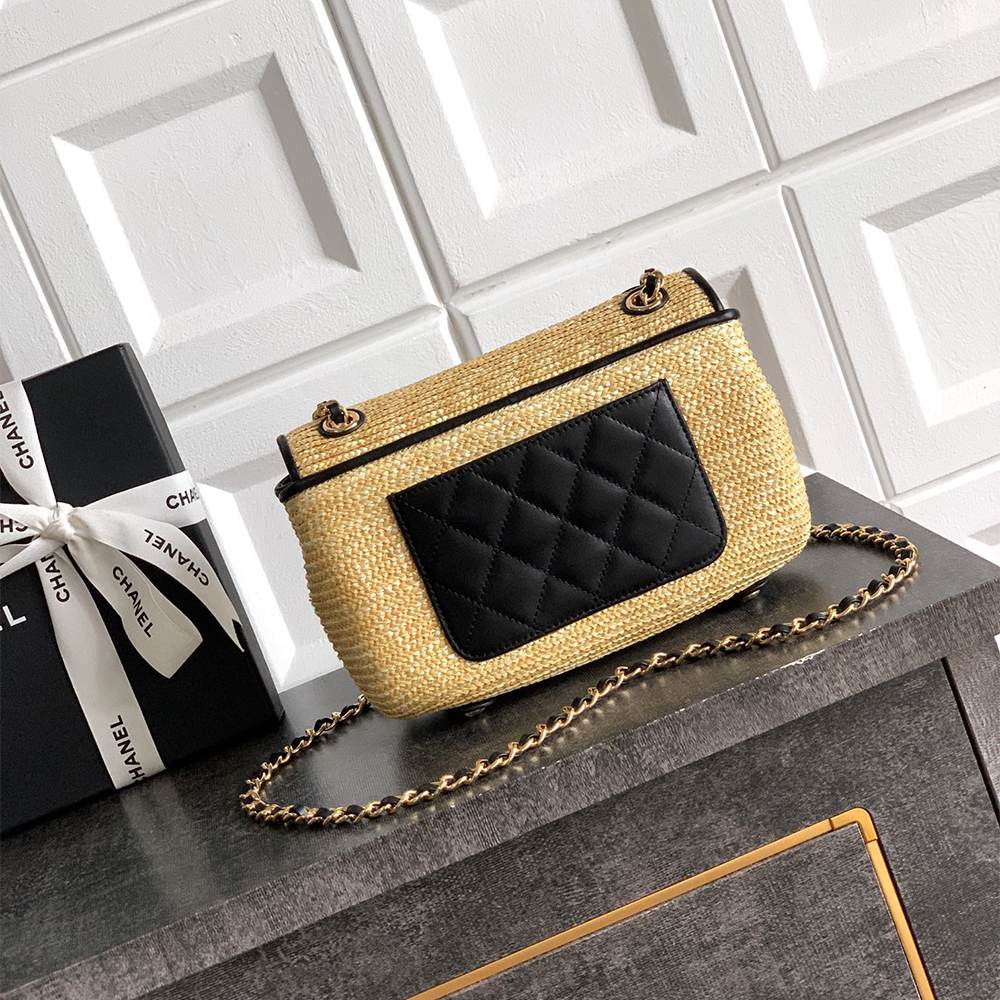 Ch**el Small Flap Bag(HIGH-END GRADE)