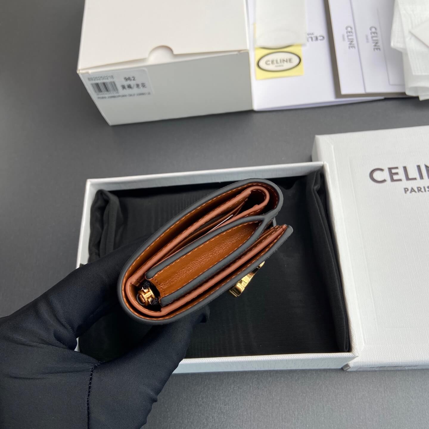 Ce1i*e NINO Logo Print Slim Wallet
