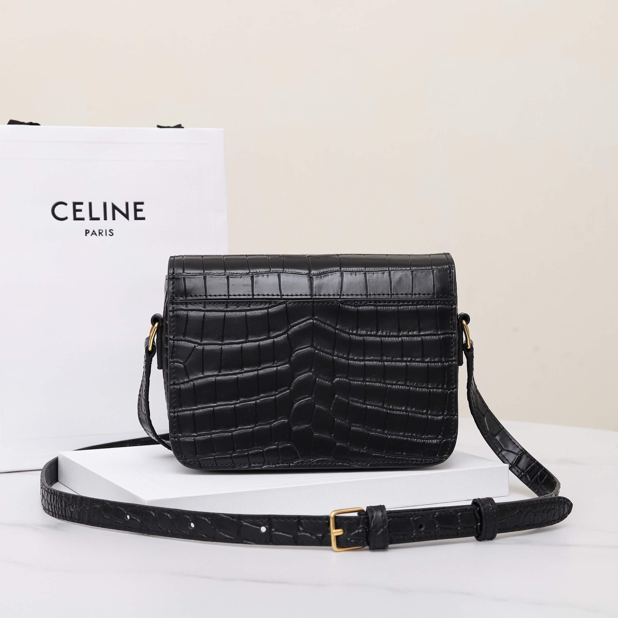 Ce1i*e TEEN TRIOMPHE crocodile pattern handbag(HIGH-END GRADE)