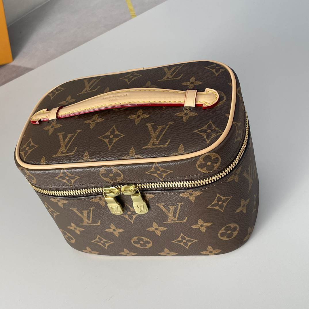 LV Nice Mini