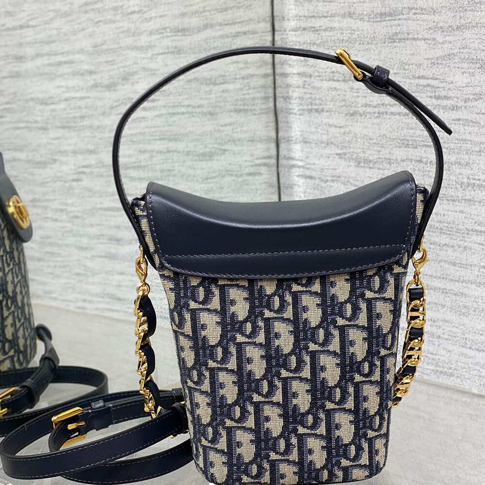 30 Montaigne D10r Amber Mini Bucket Bag