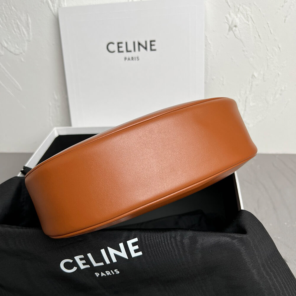 Ce1i*e MEDIUM AVA TRIOMPHE BAG in Calfskin