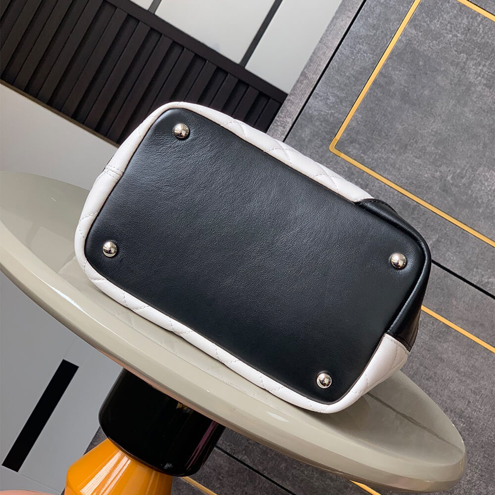 Ch**el Cambon Line Medium Tote(HIGH-END GRADE)